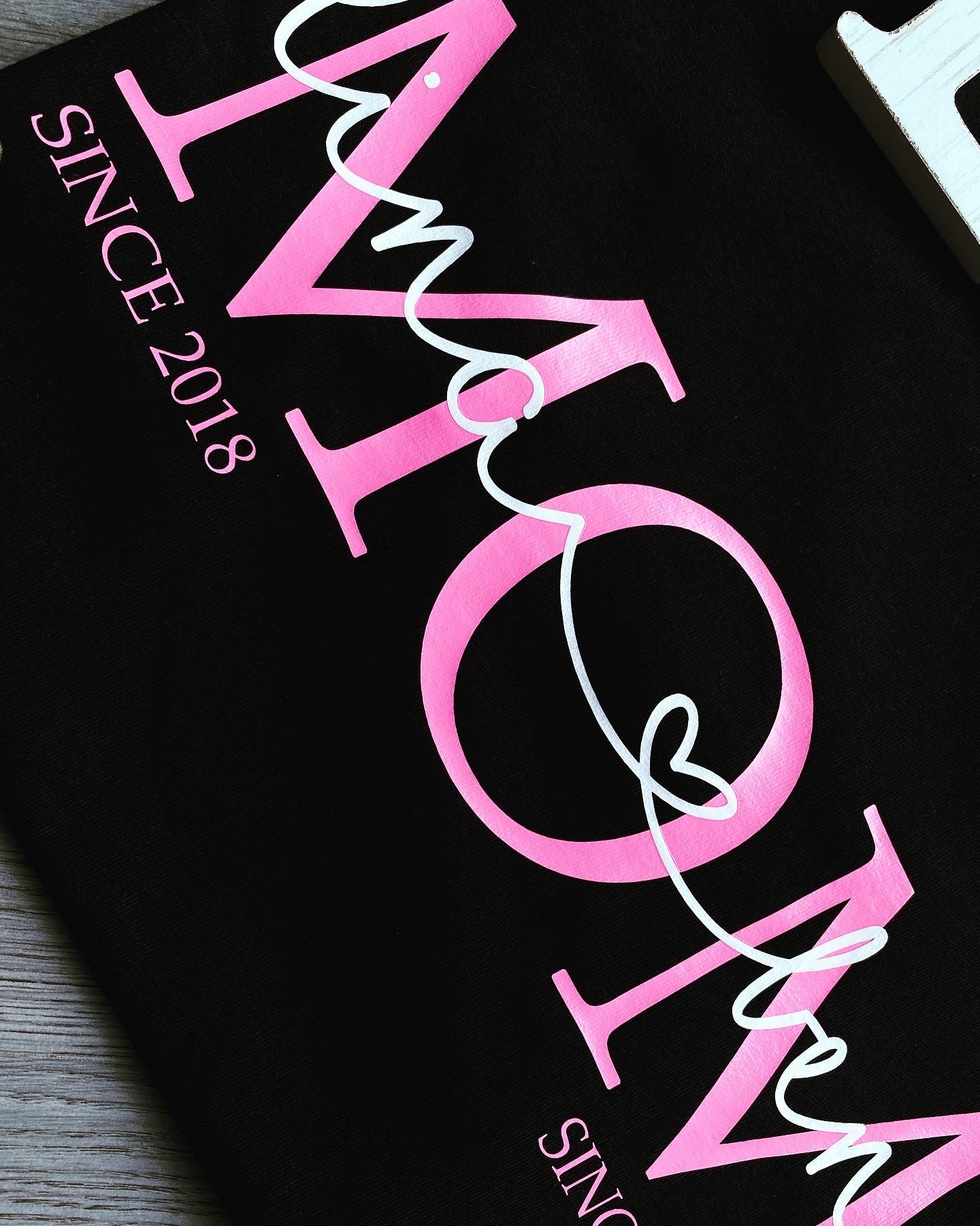 Mama T-Shirt | Mom Shirt Kindernamen | personalisiertes Muttertagsgeschenk | personalisiertes Mom T-Shirt | Mama Statementshirt | MOM Shirt