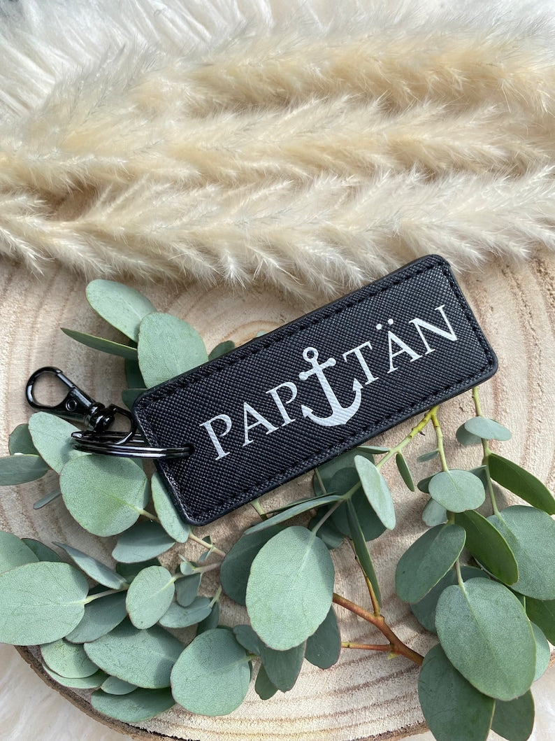 Schlüsselanhänger Papitän | Kapitän | personalisiert | Vatertag | Vater | Papa | Geschenk | Geburt | Baby